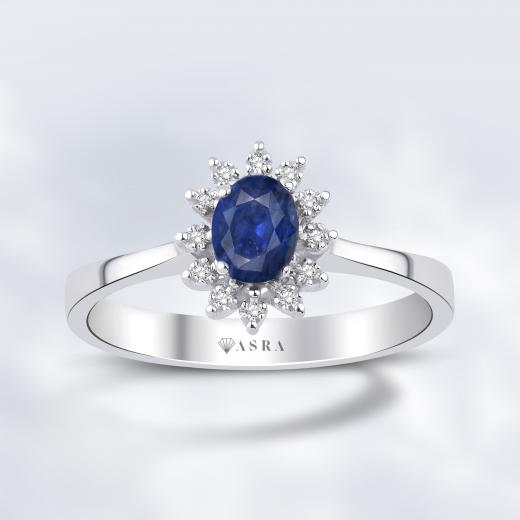 0.54 Karat Pırlanta Oval Safir Yüzük